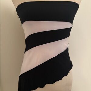 Black & White Diagonal Bias Cut Strapless Top.